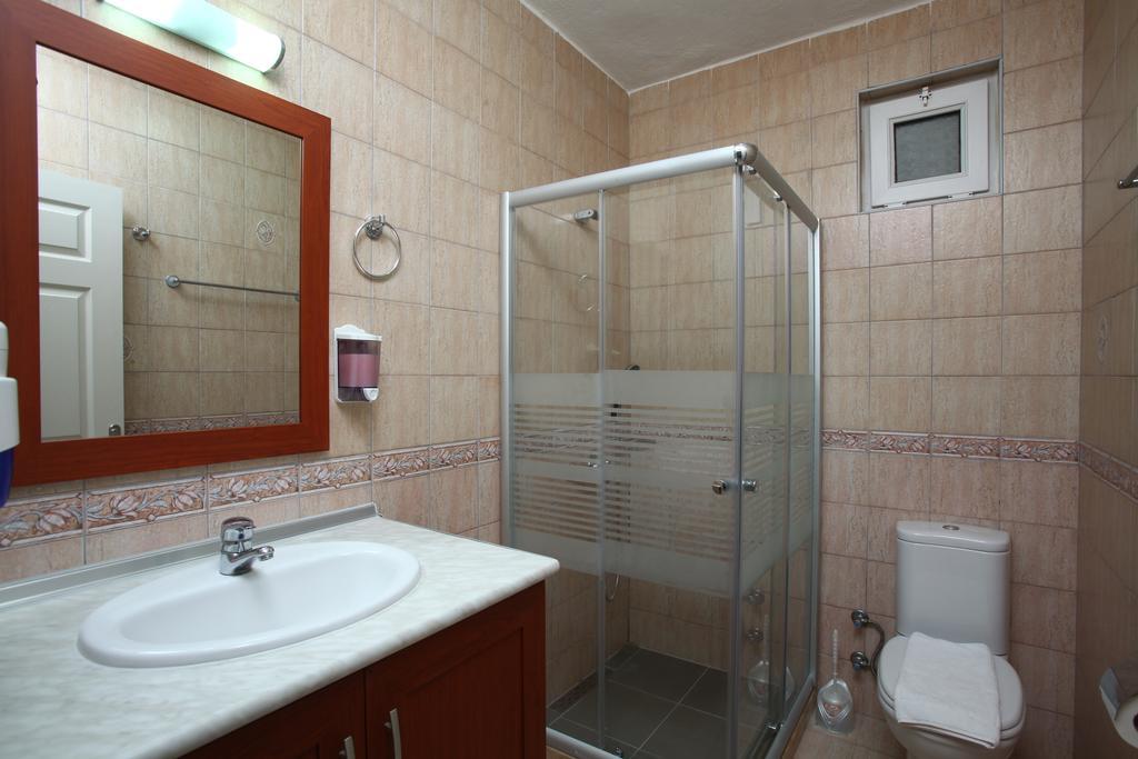 Aktur Residence Бітез Екстер'єр фото